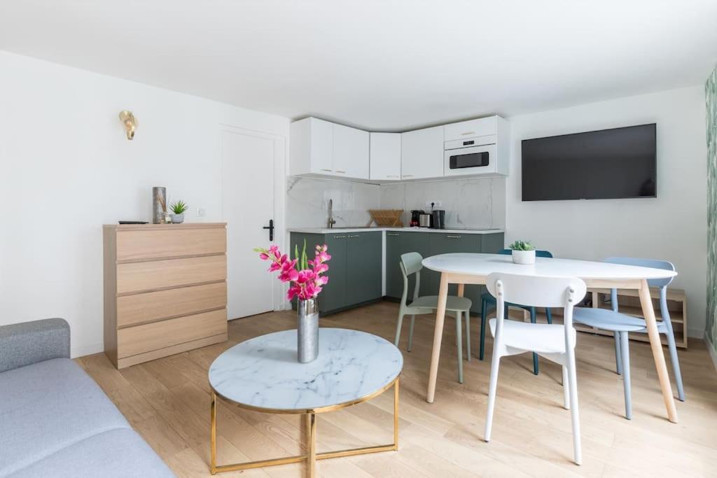 Grands Boulevards 42 Appartement Cosy 1 Br-4P Paris Exterior foto